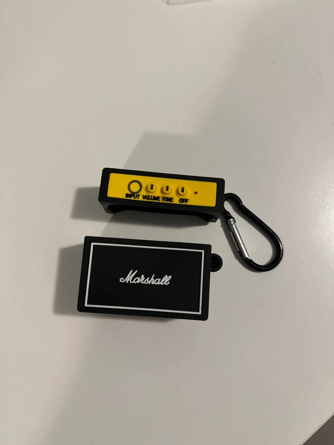 Marshall Airpods 3 Case image indicator(3)