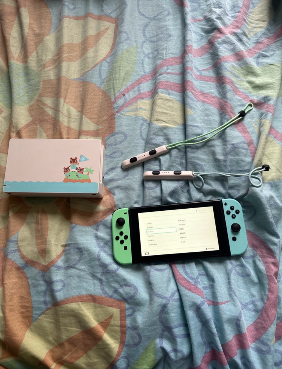 Nintendo Switch Animal Crossing Special Edition Console - photo 3