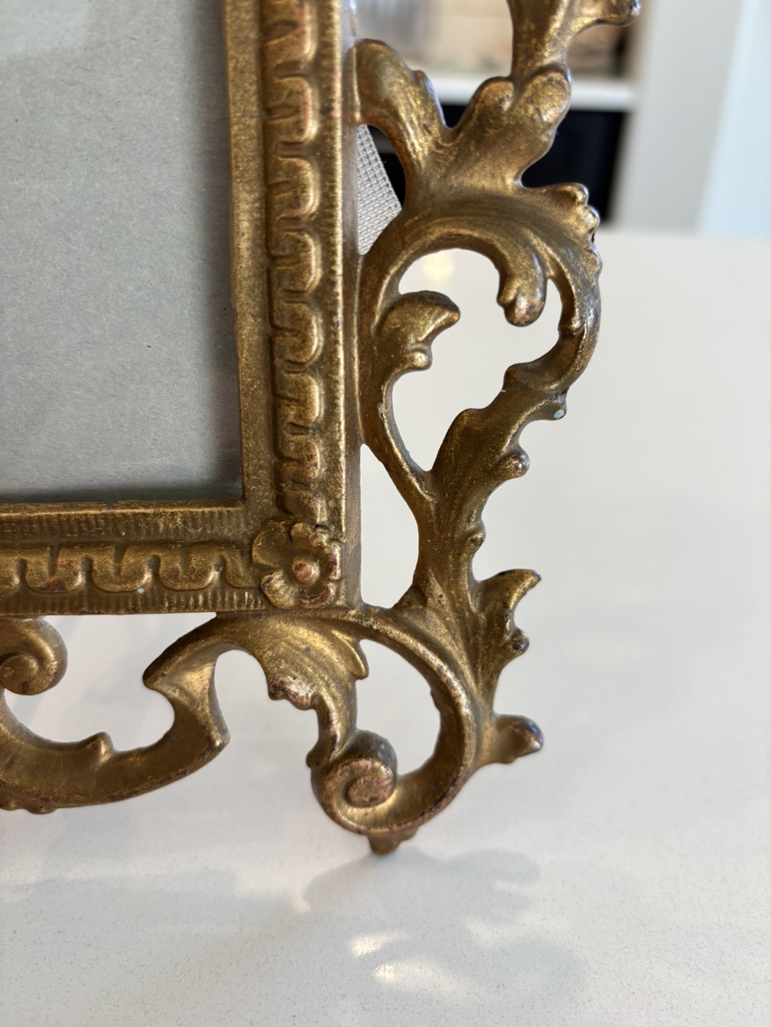 Antique Cast Metal Picture Frame w/ Stand For Sale - photo 4