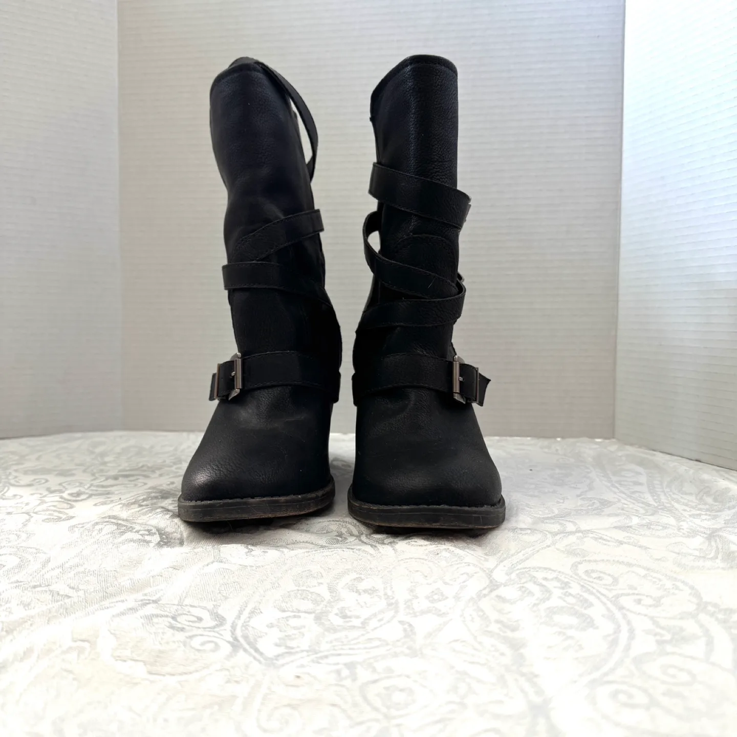 Black vegan leather ladies boots mid calf length, size 8.5M image indicator(6)