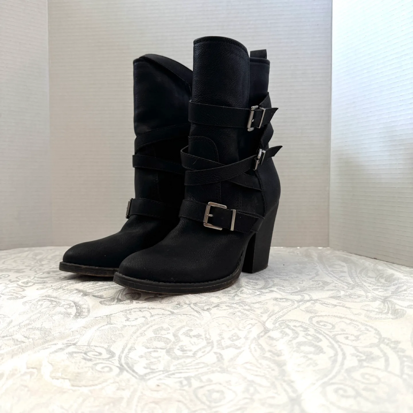 Black vegan leather ladies boots mid calf length, size 8.5M image indicator(7)