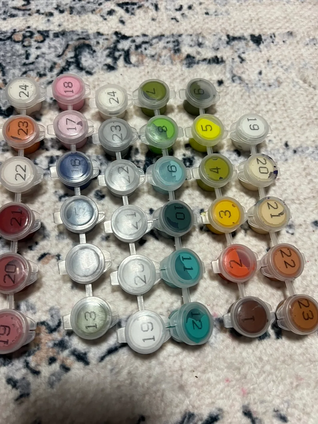 Paints - Acrylic Paints image indicator(6)