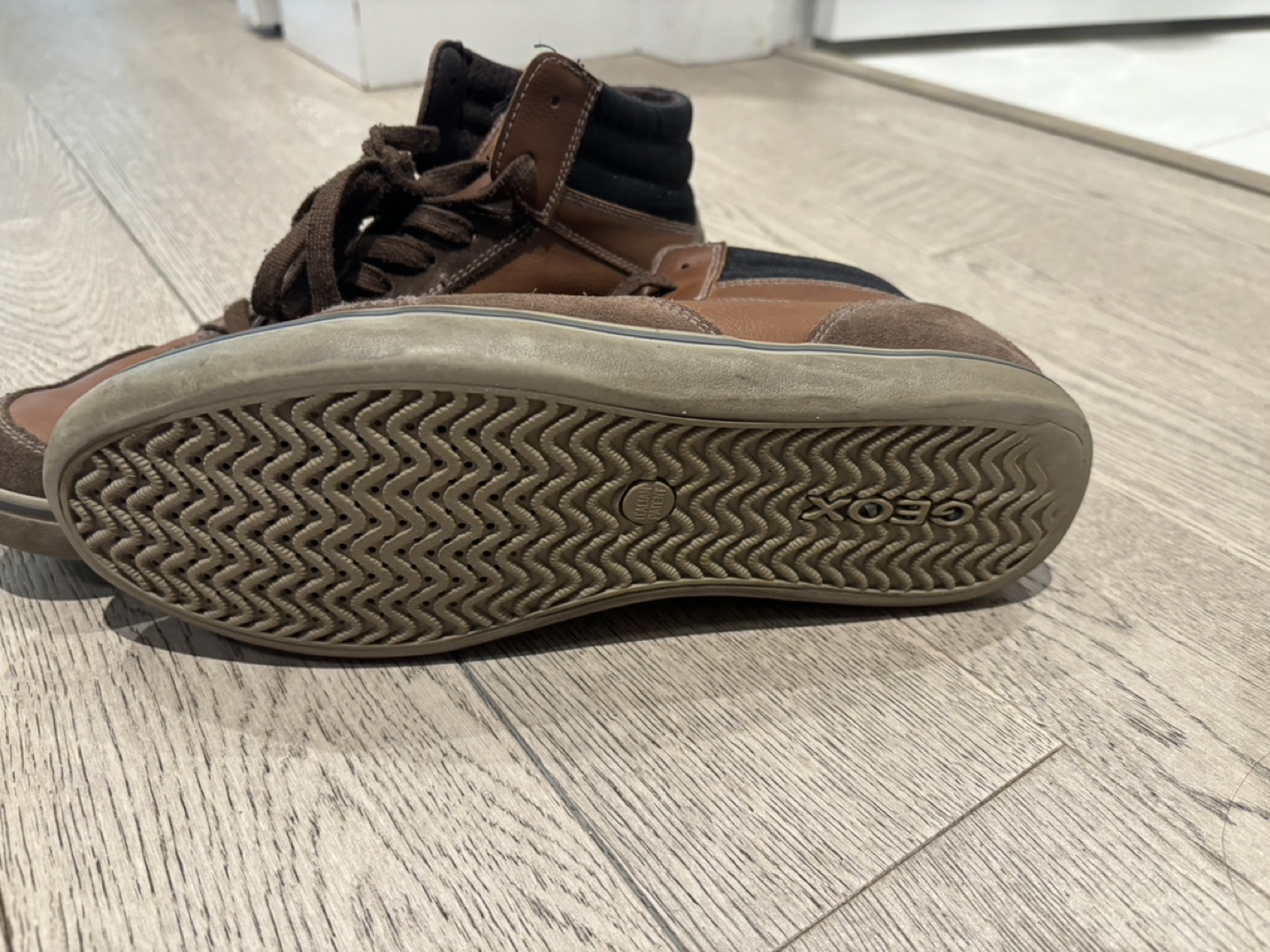 Men's Geox Brown High-Top Sneakers Size 9 💚 - photo 2