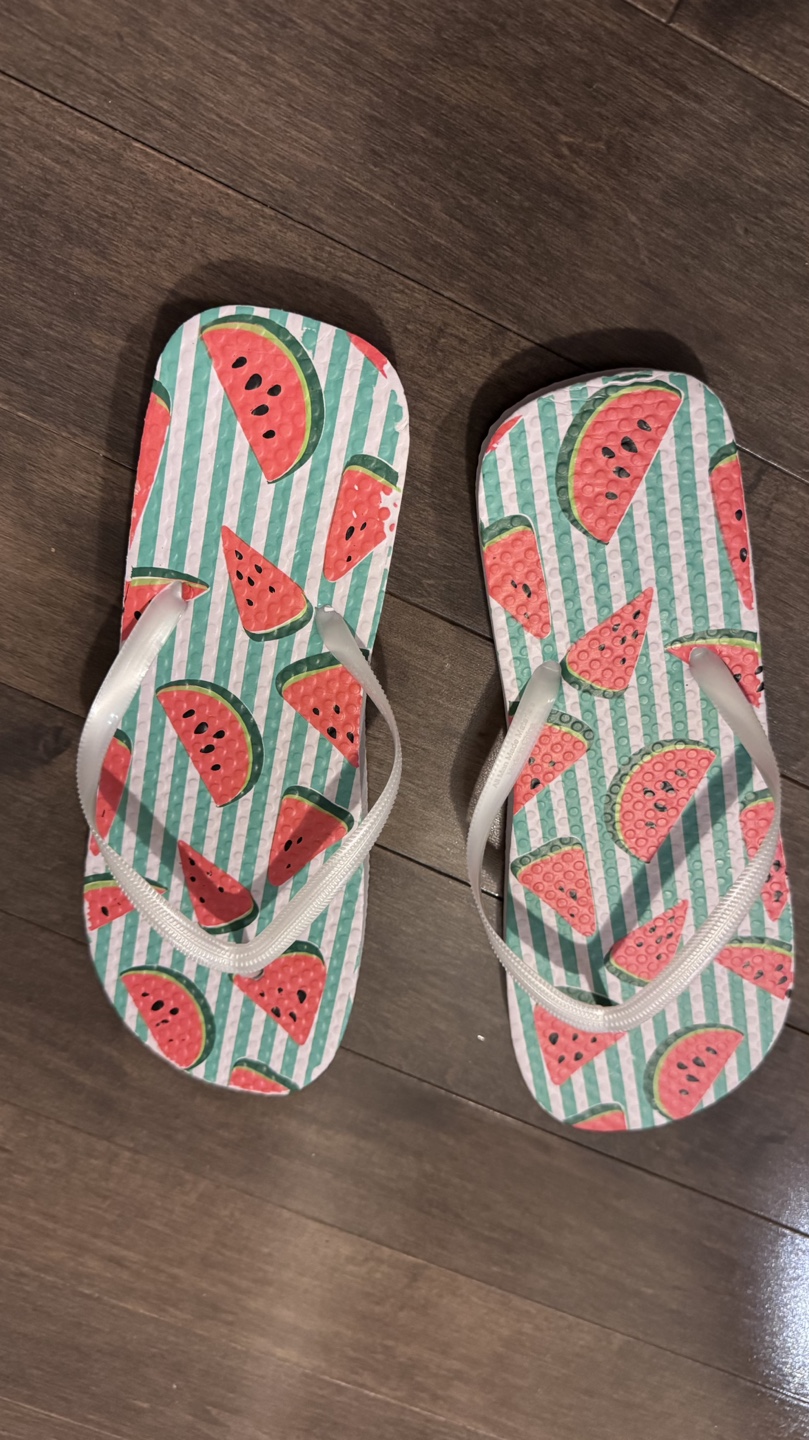 Watermelon Flip Flops Size 7/8 💚