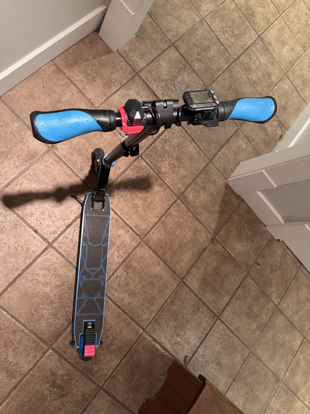 Razor Electric Scooter - photo 2