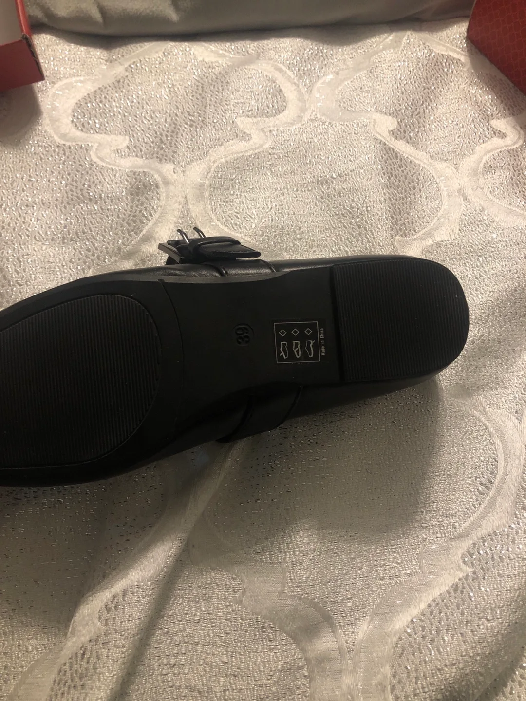 NEW IN BOX Black Buckle Flats - Size 8 1/2 image indicator(4)