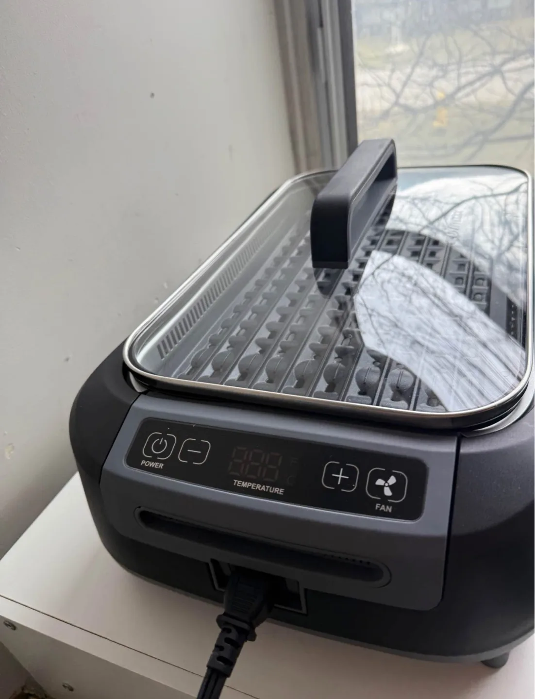 Cusimax Smokeless Grill CMG-500 Electric Indoor Grill image indicator(5)