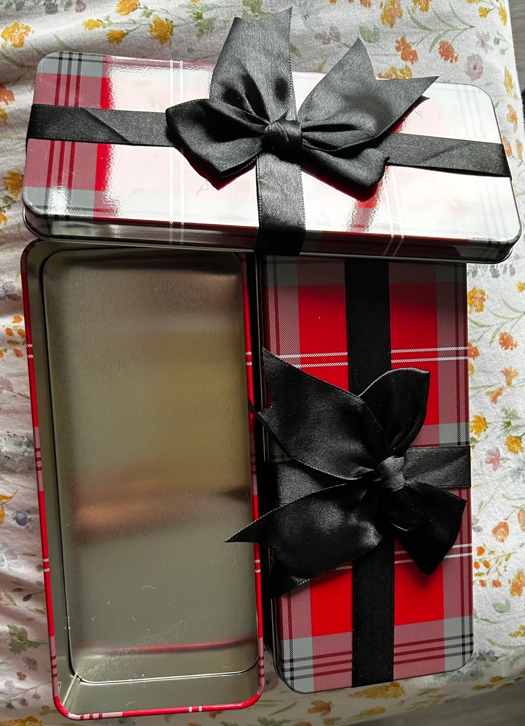 Two Red Plaid Metal Gift Tins with Black Bows image indicator(2)