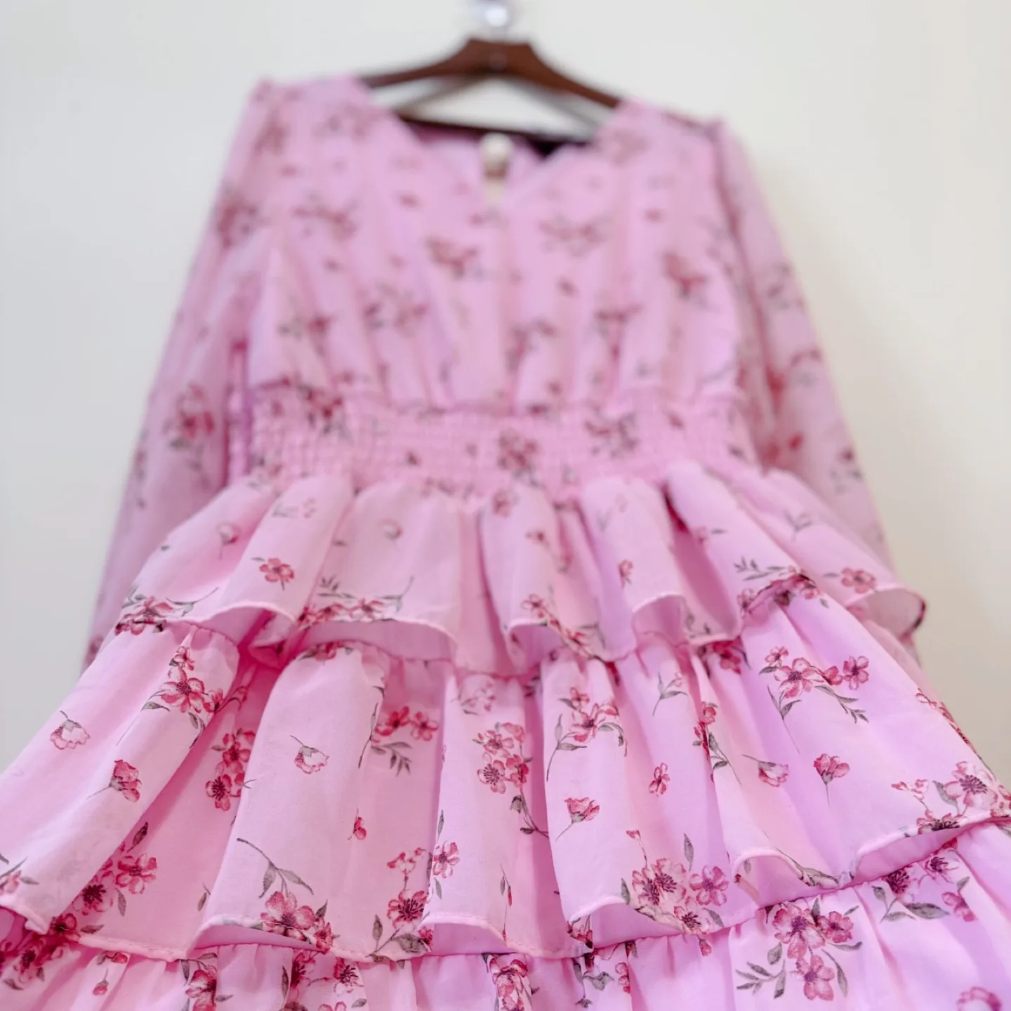 Vintage Floral Ruffle Dress image indicator(4)