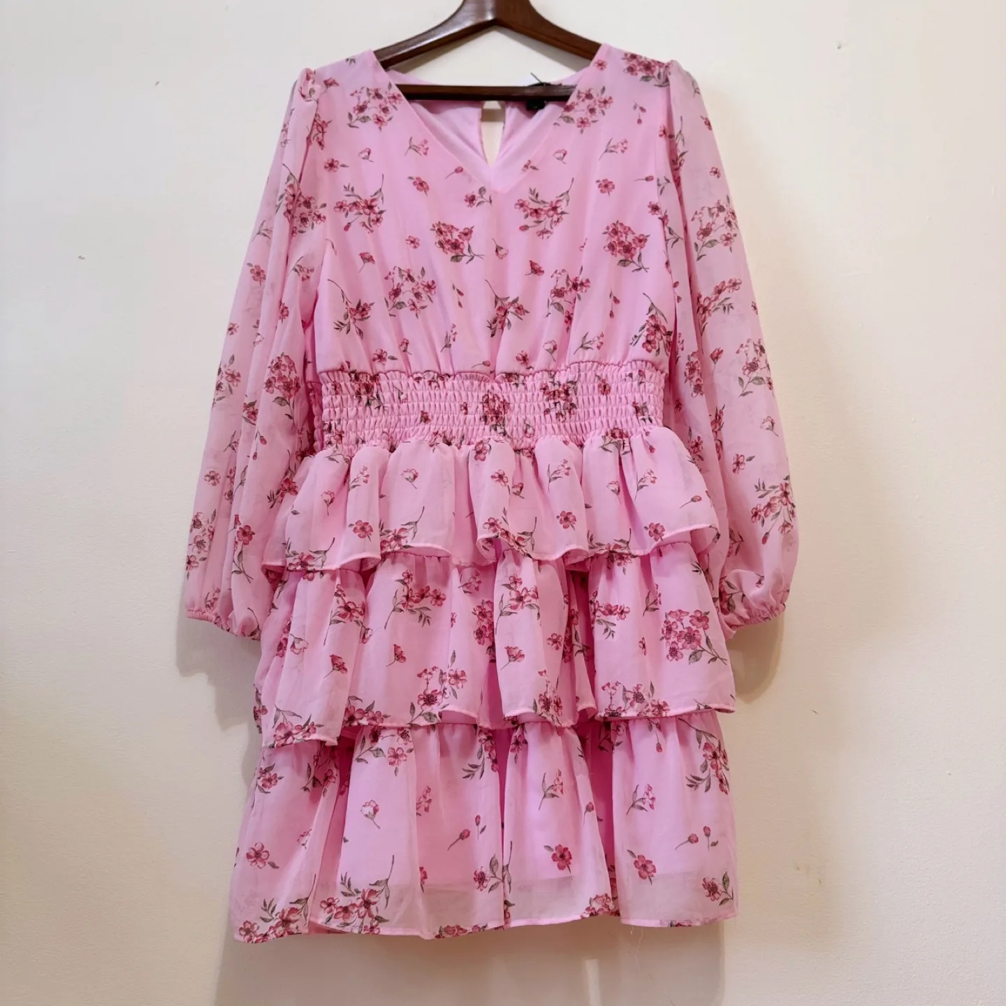 Vintage Floral Ruffle Dress image indicator(3)