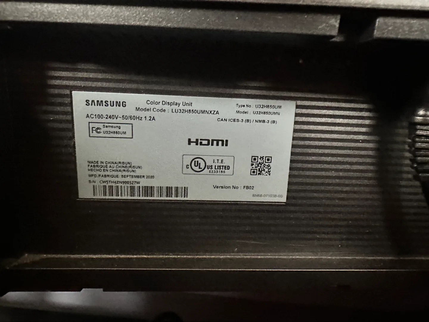 Samsung 32" UHD Quantum Dot Monitor - $580 Brand New image indicator(2)