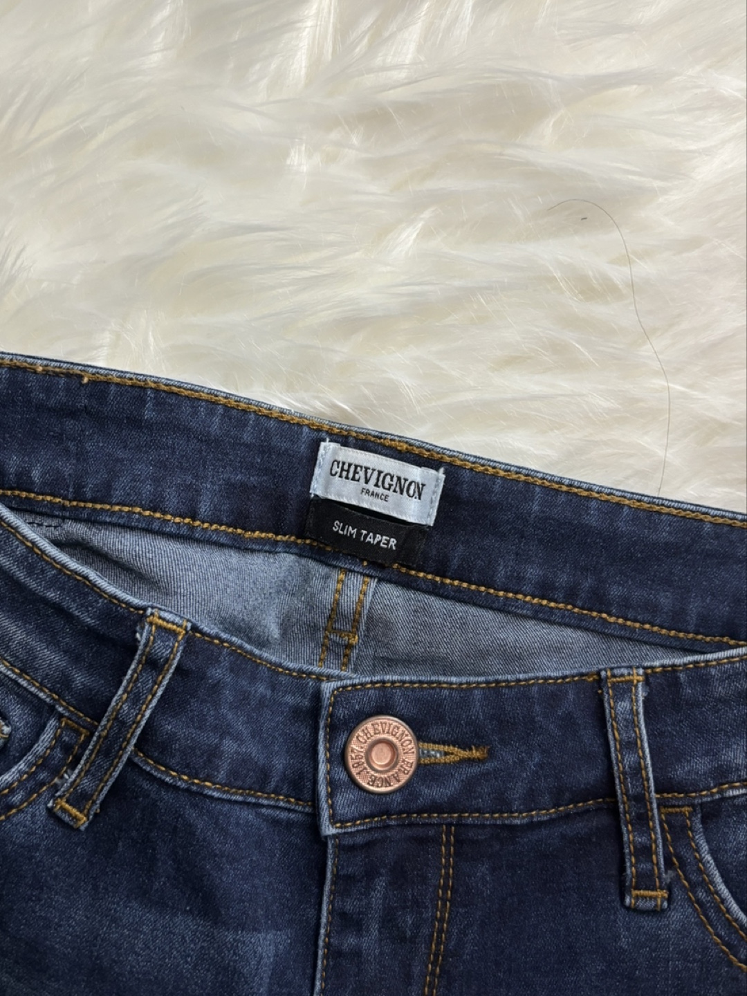 [CHEVIGNON] Women Slim Taper Jeans - photo 2