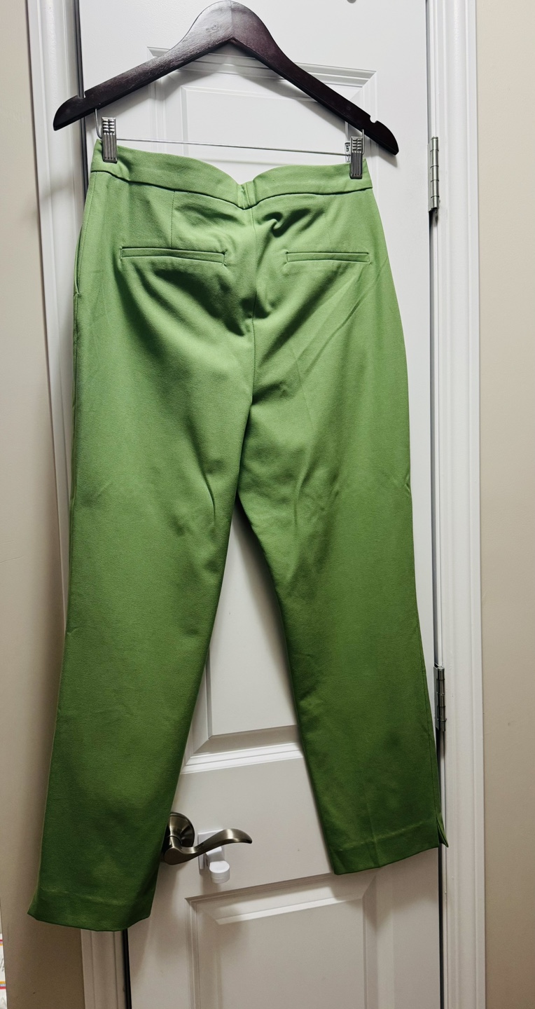 Old Navy black wrap top and Zara green pants - photo 3