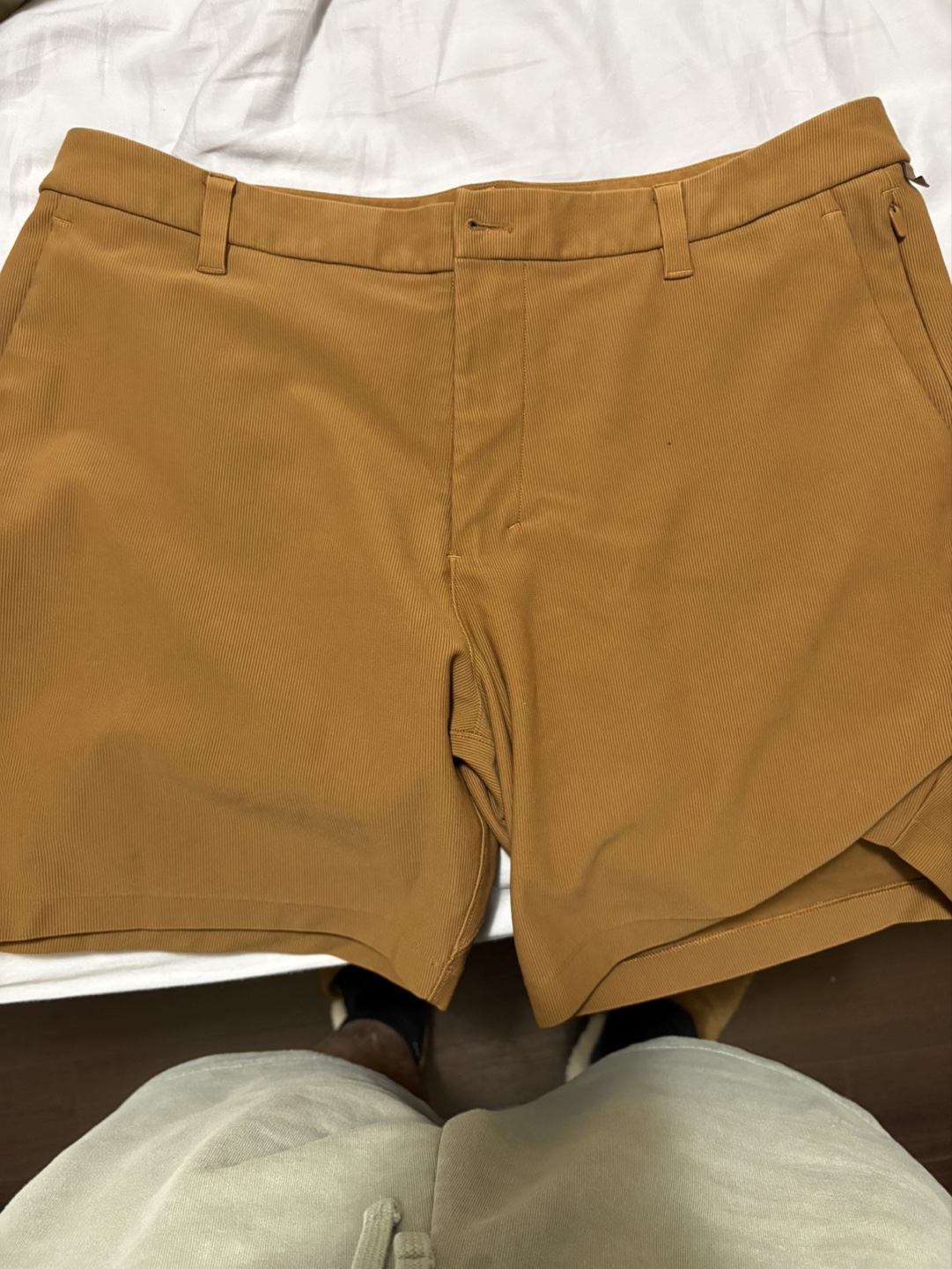 Lululemon shorts size 36