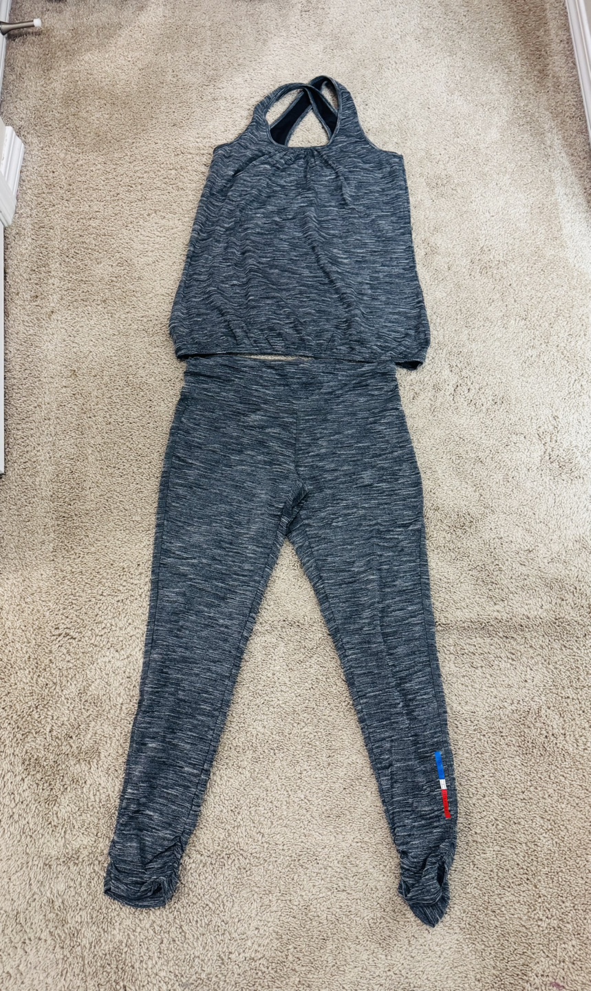 Tommy Hilfiger Sport Grey Two-Piece Workout Set - Size Small