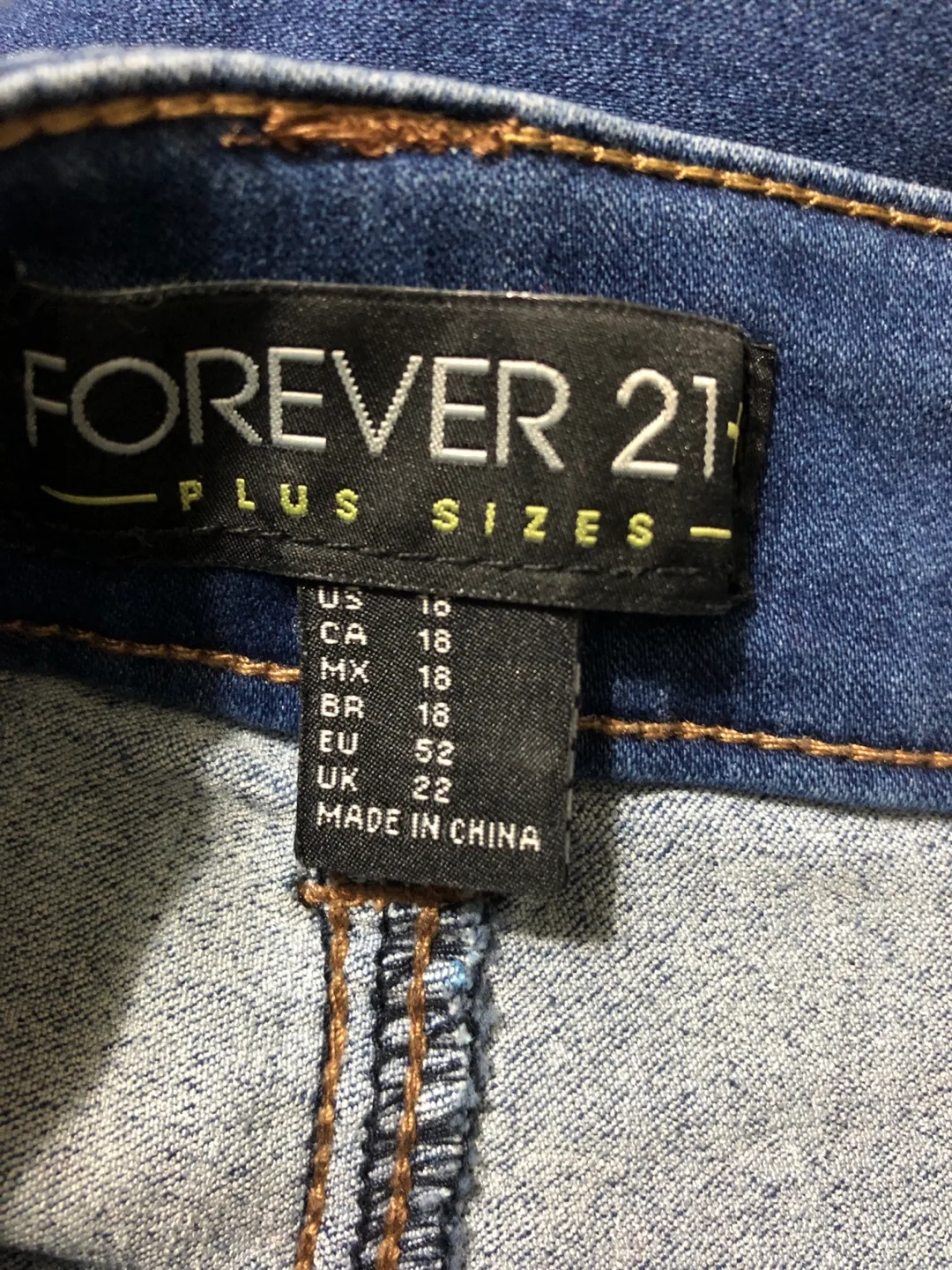 Forever 21 Plus Size Bell Bottom Jeans 🥕💚 image indicator(6)