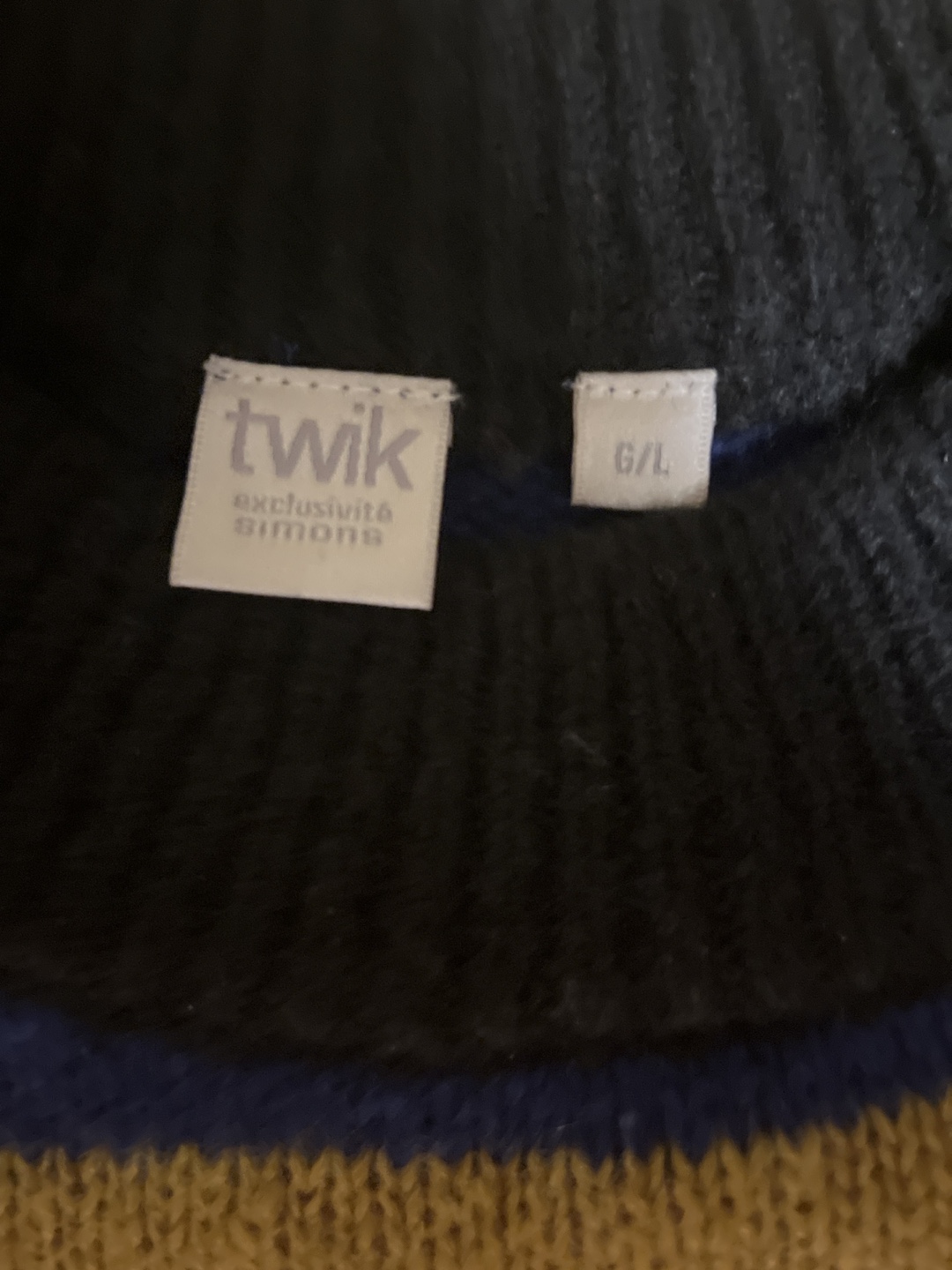 TWK Simons Exclusive Striped Knit Sweater - Size G/L - photo 2