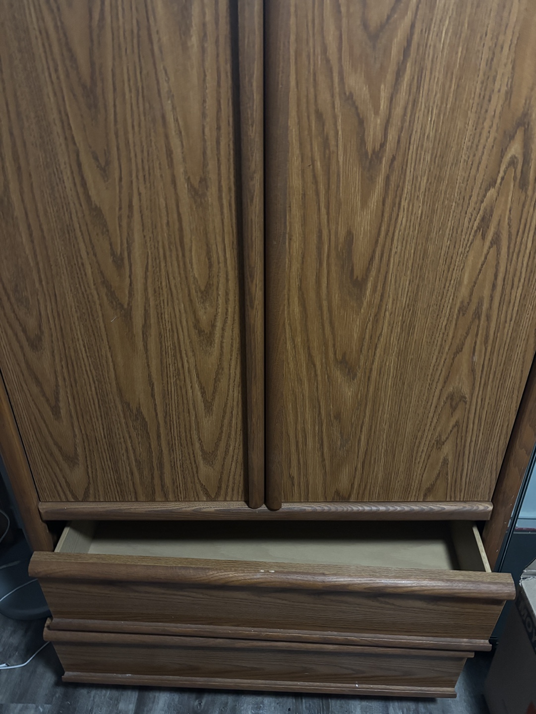 Dresser/ cabinet/ drawer - photo 2