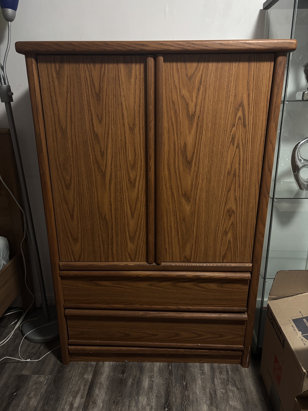 Dresser/ cabinet/ drawer
