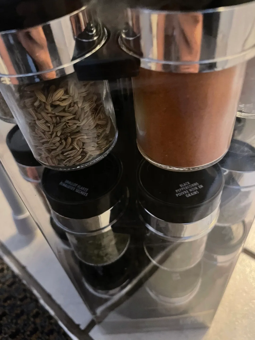 Urban Gourmet 24-Piece Carousel Spice Rack image indicator(4)