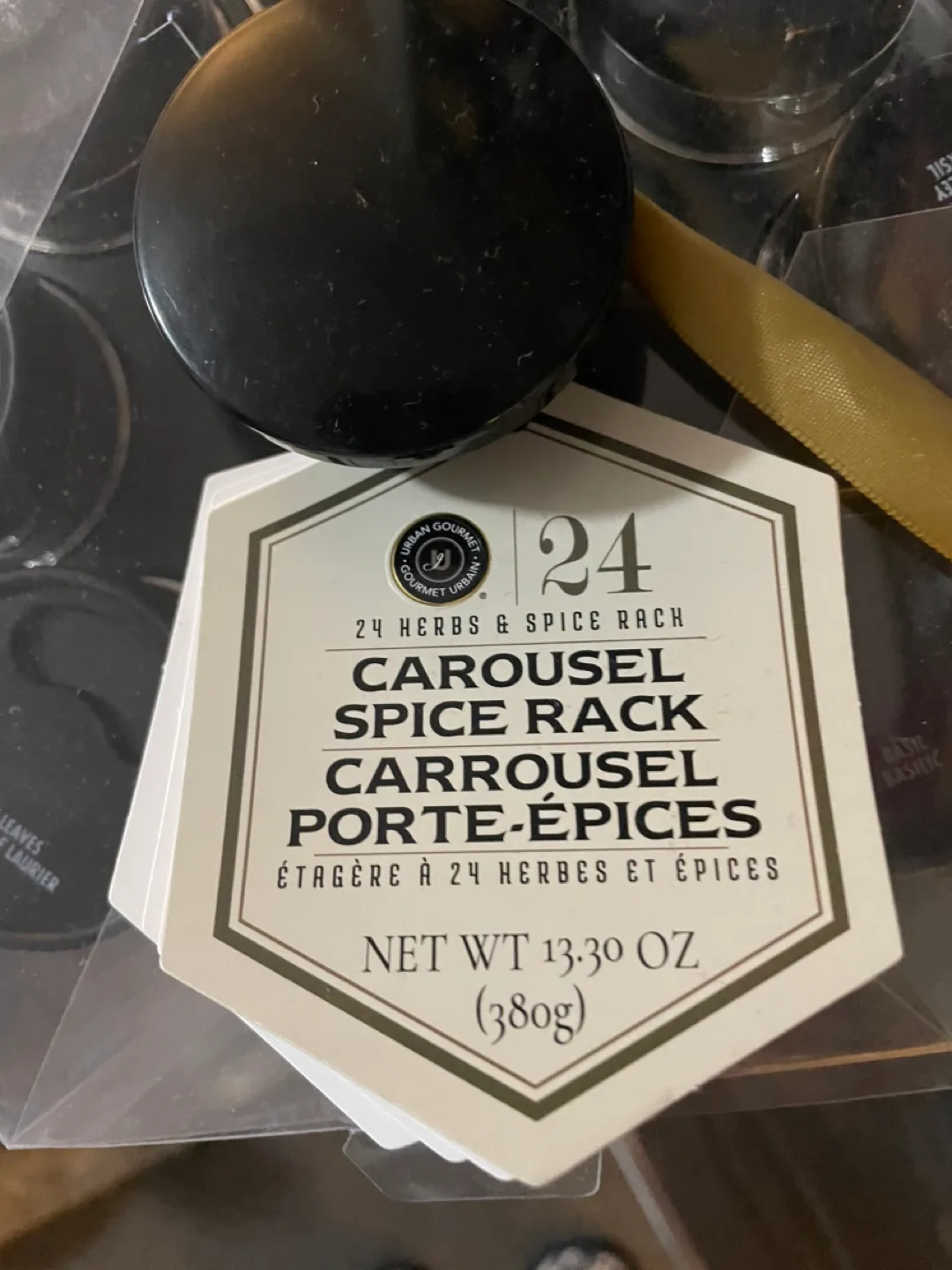 Urban Gourmet 24-Piece Carousel Spice Rack image indicator(3)