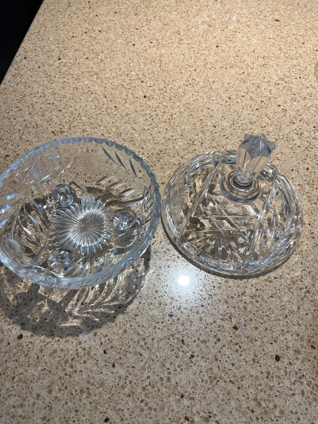 Crystal Covered Bowl - Elegant Design image indicator(2)