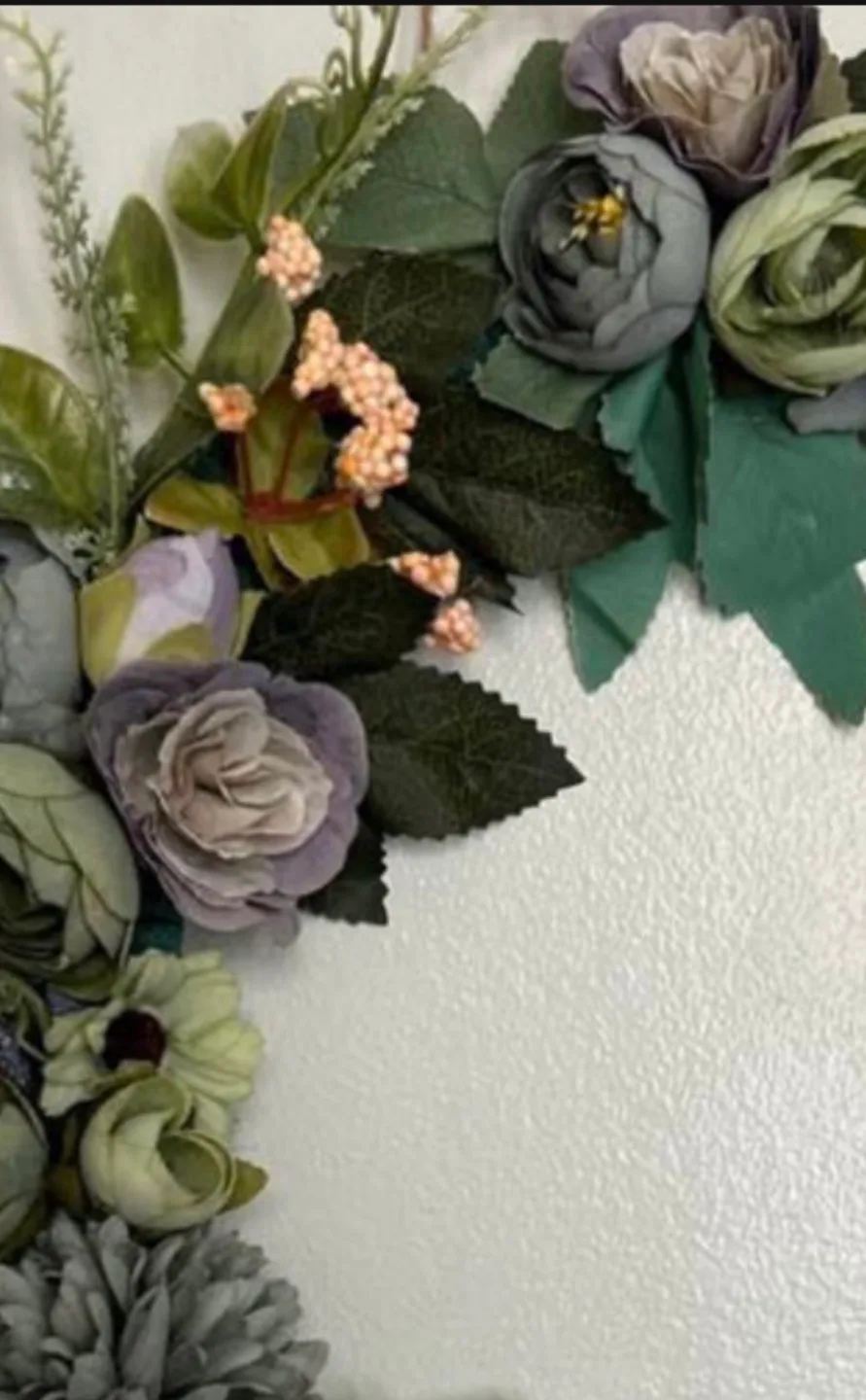 Crescent Moon spring Wreath, hand made image indicator(2)