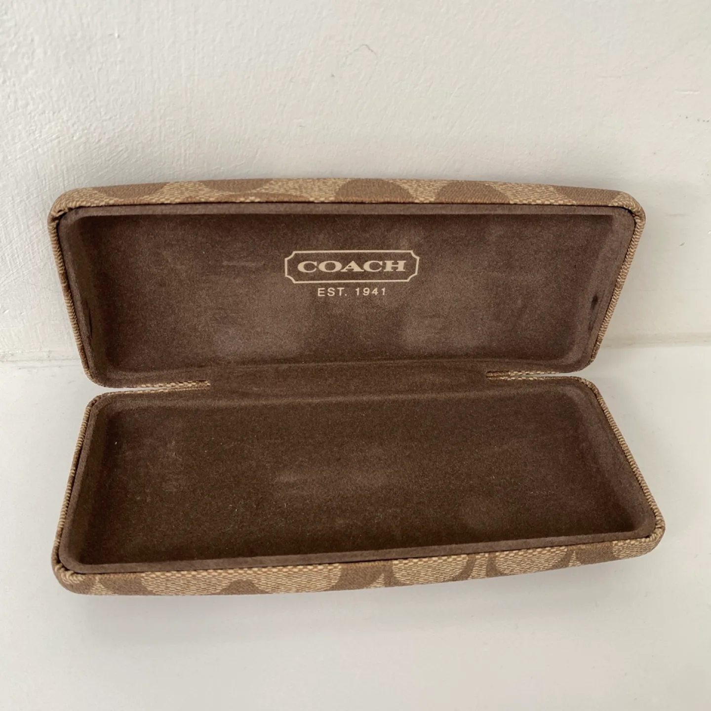 Coach Eyeglass Case image indicator(2)