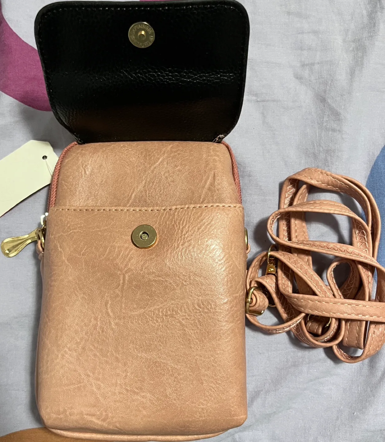 Dusty Rose Crossbody (Cellphone) Bag image indicator(2)