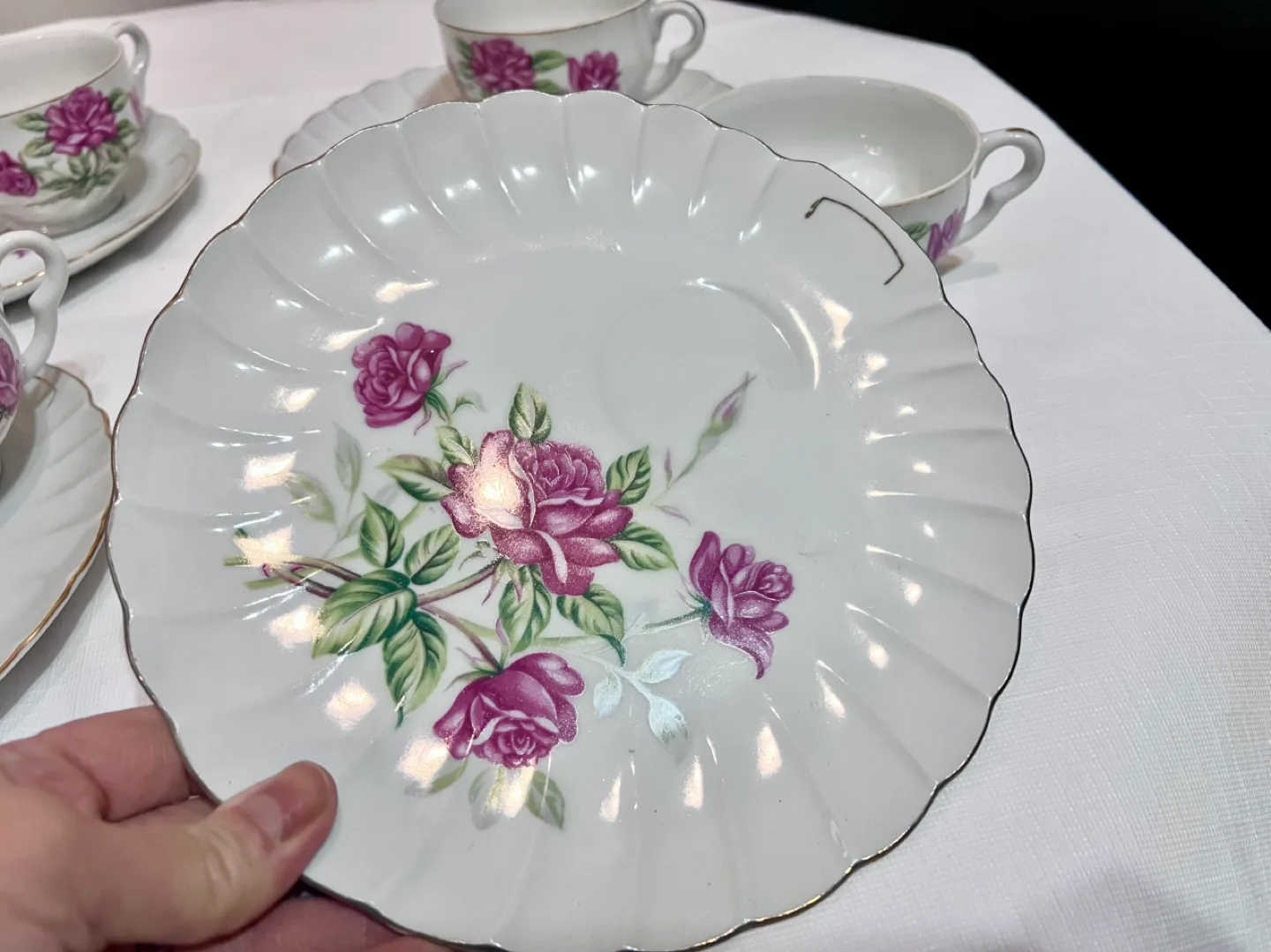 Vintage scalloped luncheon plate & cups image indicator(3)
