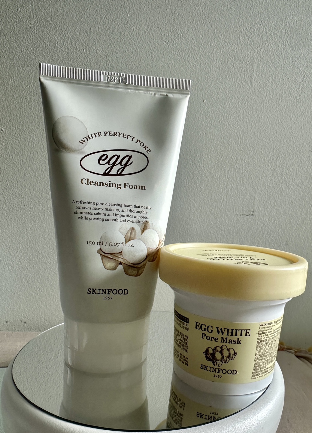 SKINFOOD Egg White Pore Mask & Cleansing Foam Set