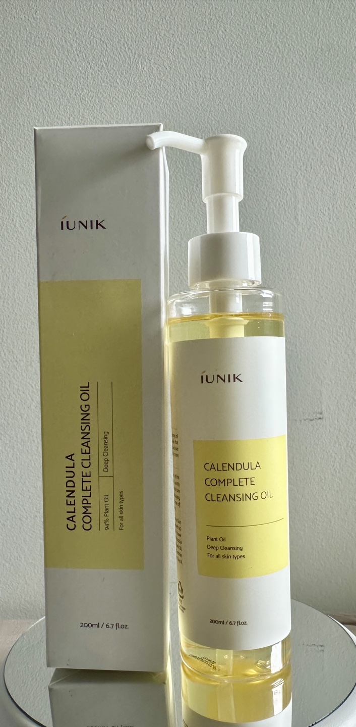 iUNIK Calendula Complete Cleansing Oil - 200ml
