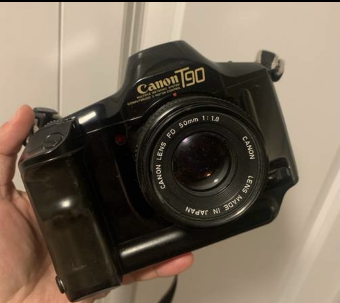 Canon T90 35mm Film Camera with 50mm Lens - photo 5