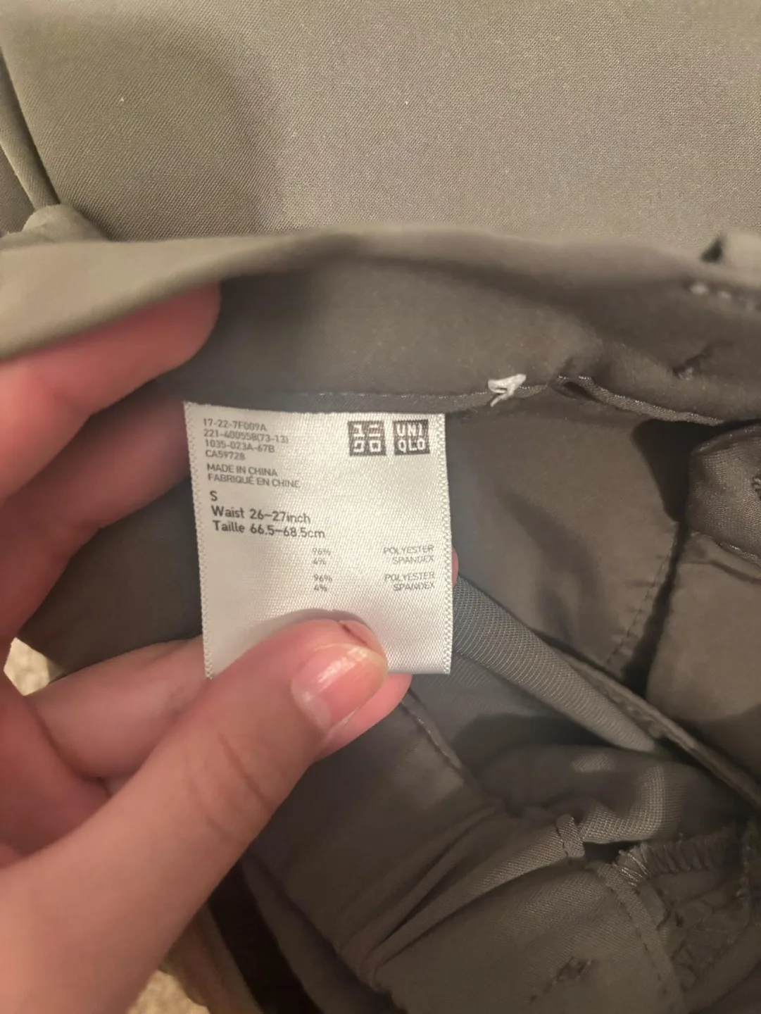 Uniqlo Women's size small grey pants image indicator(2)
