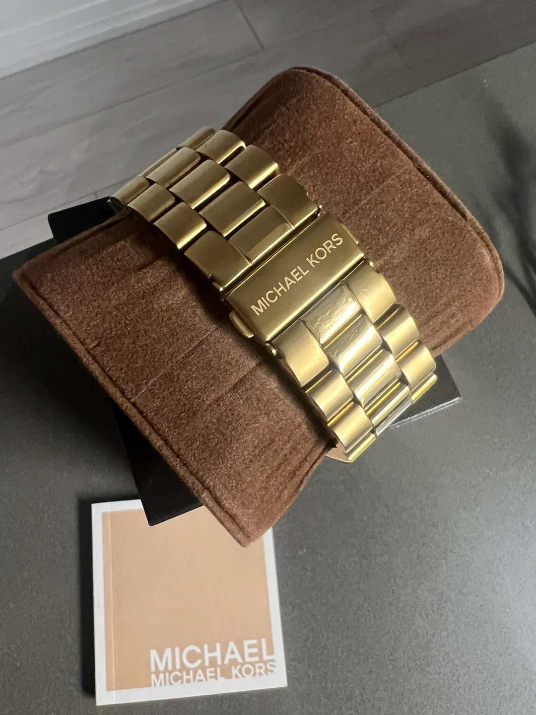 Michael Kors Gold Chronograph Watch image indicator(2)