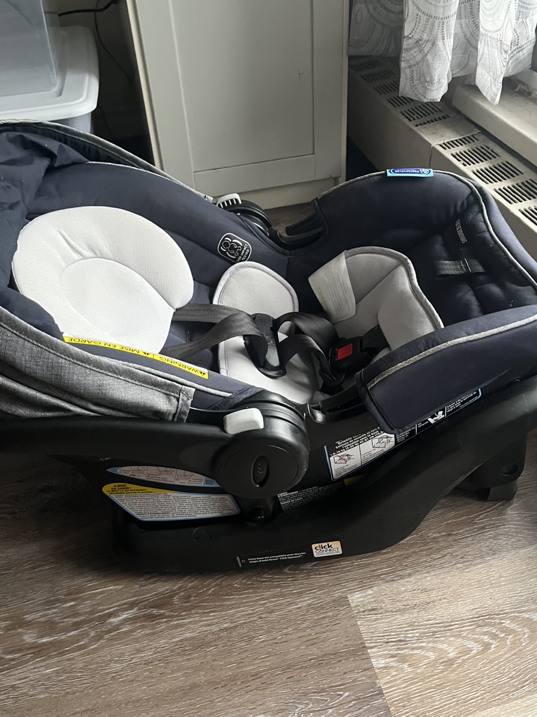 Graco SnugRide SnugLock 35 Infant Car Seat - photo 3