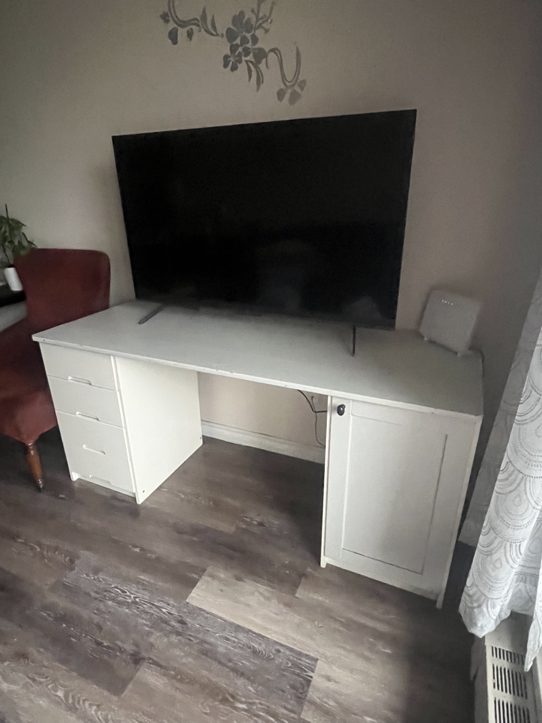 White Wooden Desk with Drawers and Cabinet - photo 2