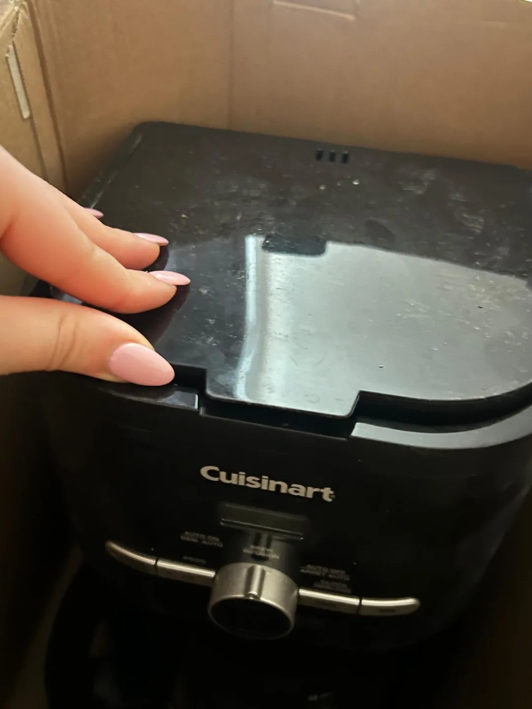 Cuisinart 12-Cup Classic Coffeemaker - Brand New in Box image indicator(3)