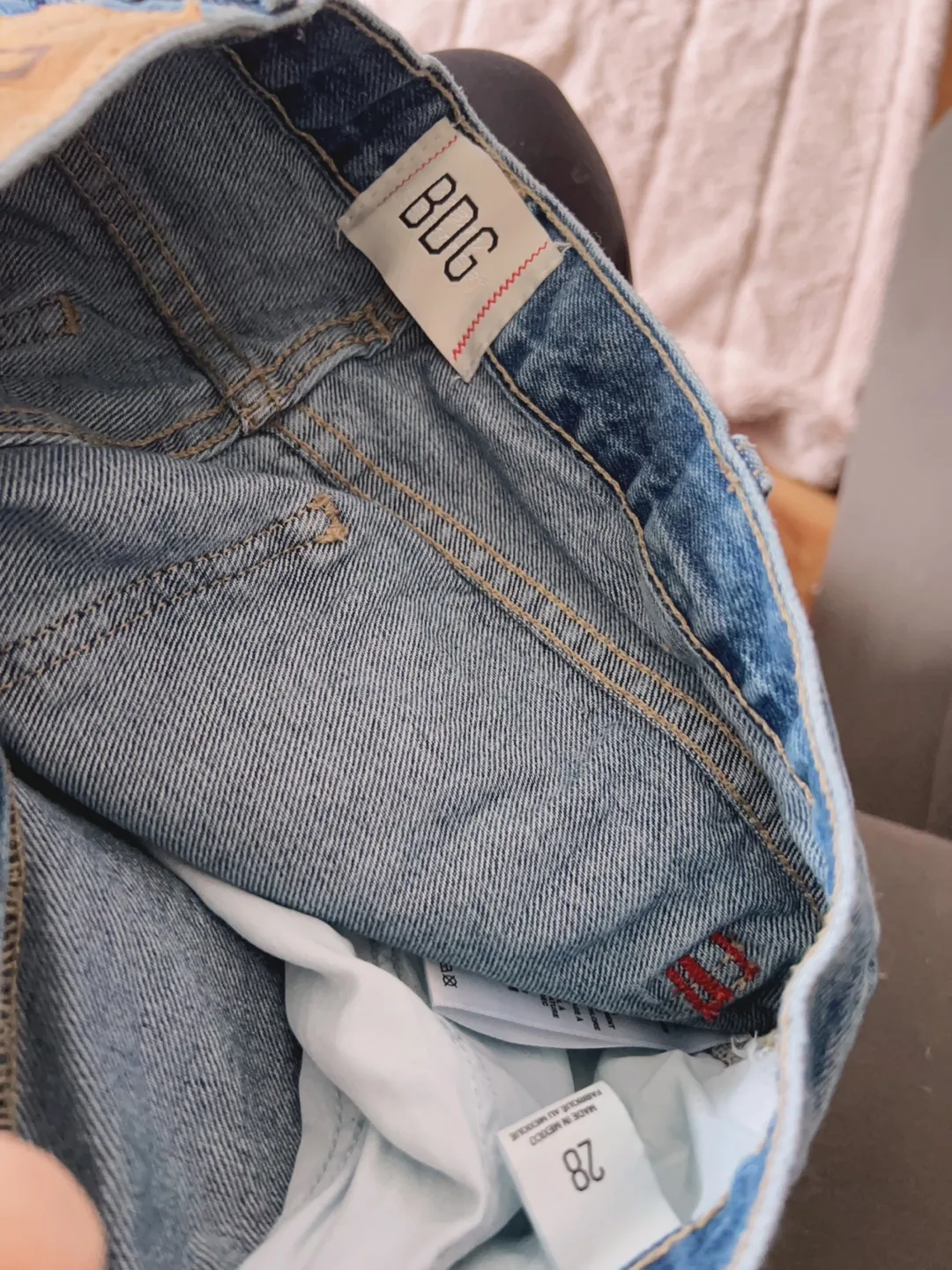 BDG Urban Outfitters Jeans size 28 image indicator(7)