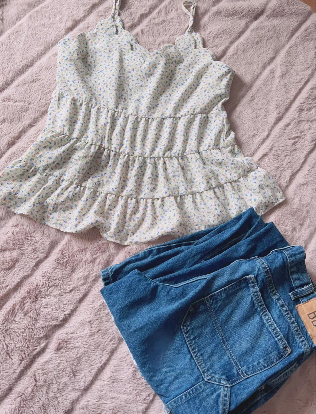 BDG Urban Outfitters Jeans size 28 image indicator(6)