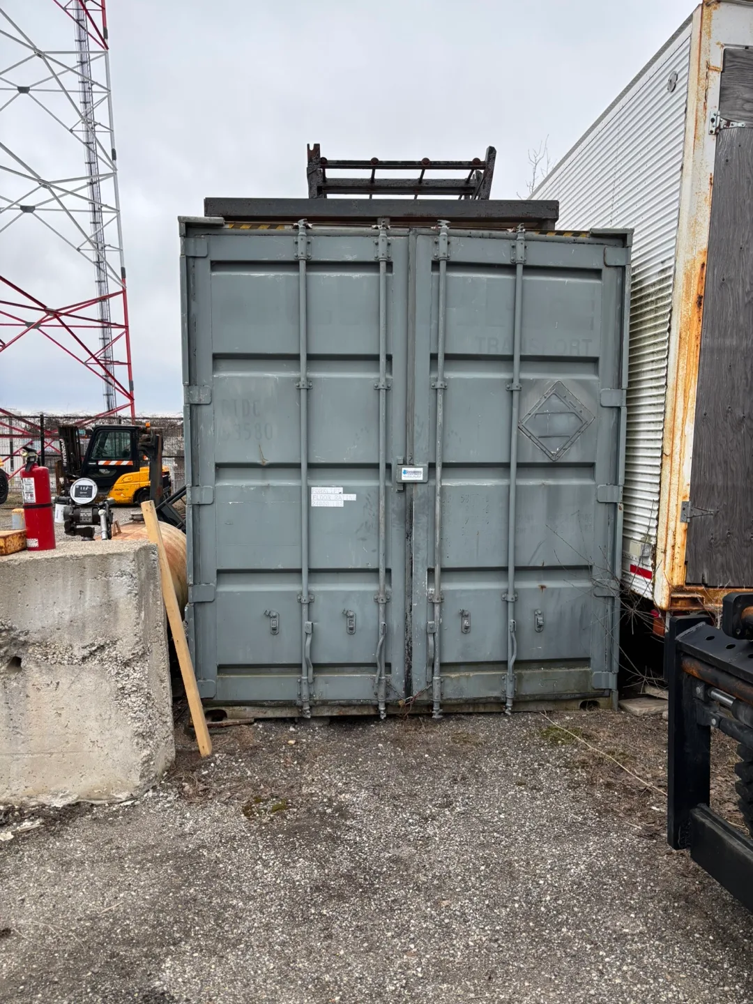 Shipping Container - 24,000 lbs Capacity image indicator(2)