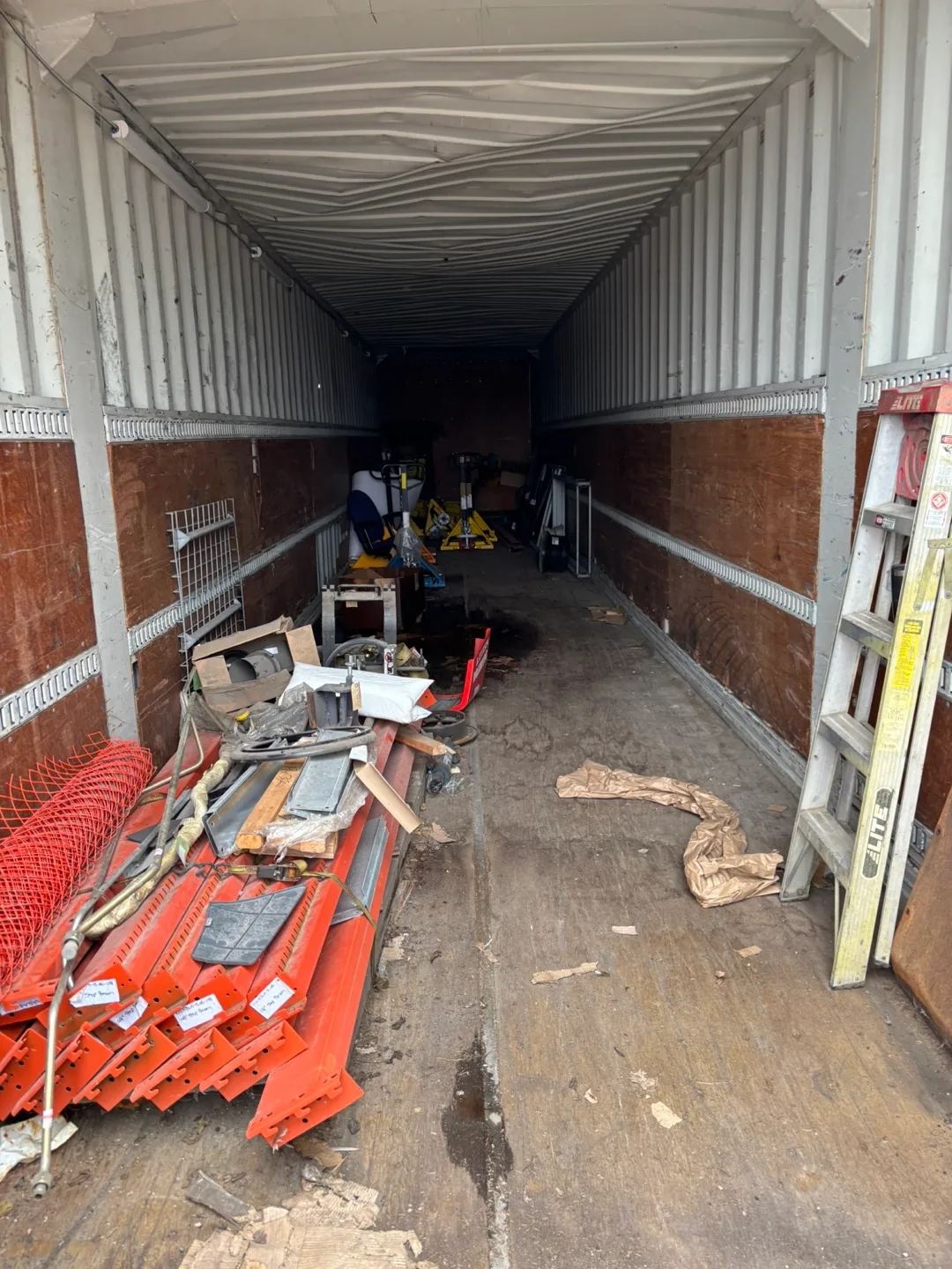 Shipping Container - 24,000 lbs Capacity image indicator(3)