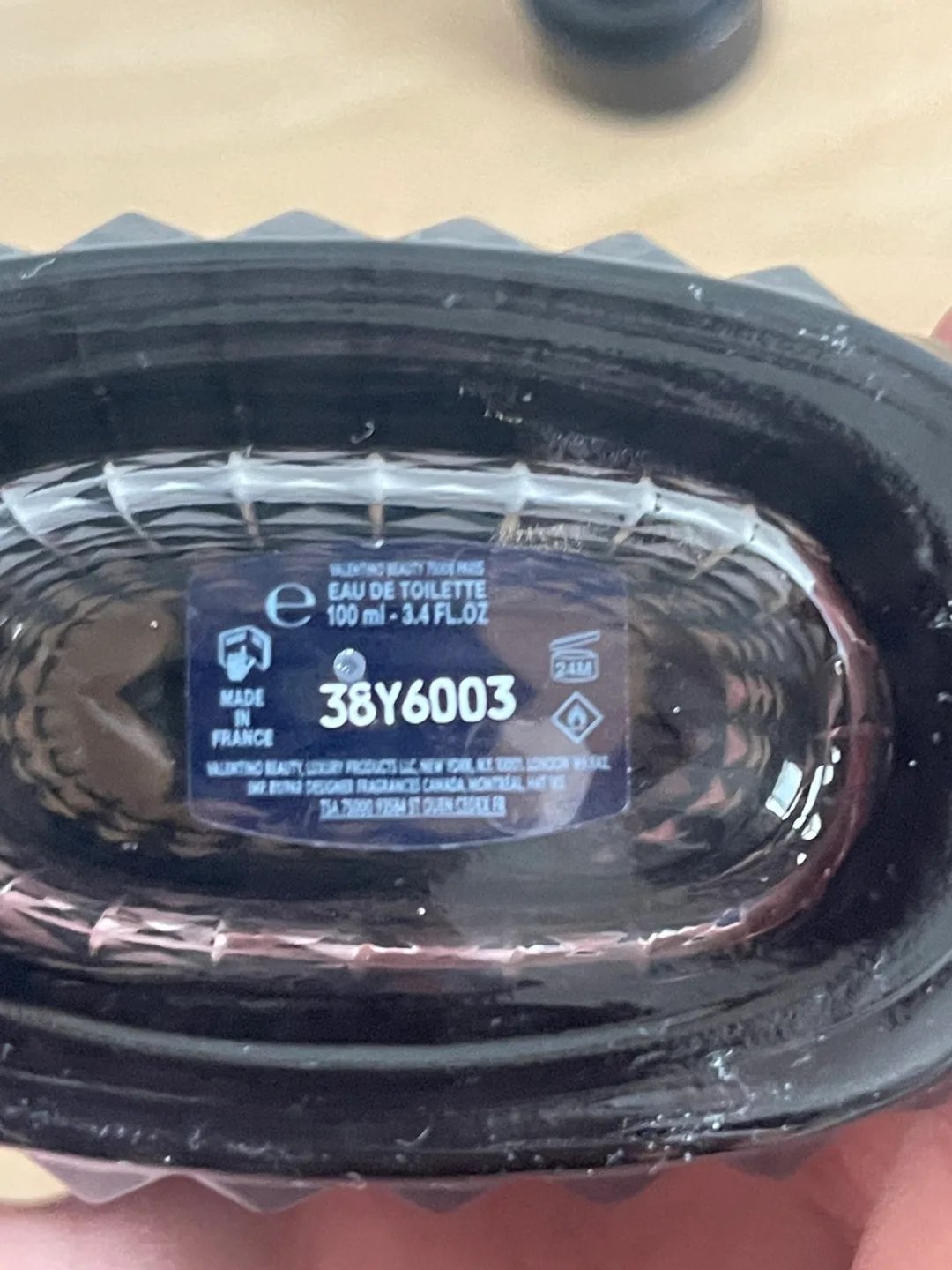 Valentino Uomo Eau de Toilette image indicator(3)