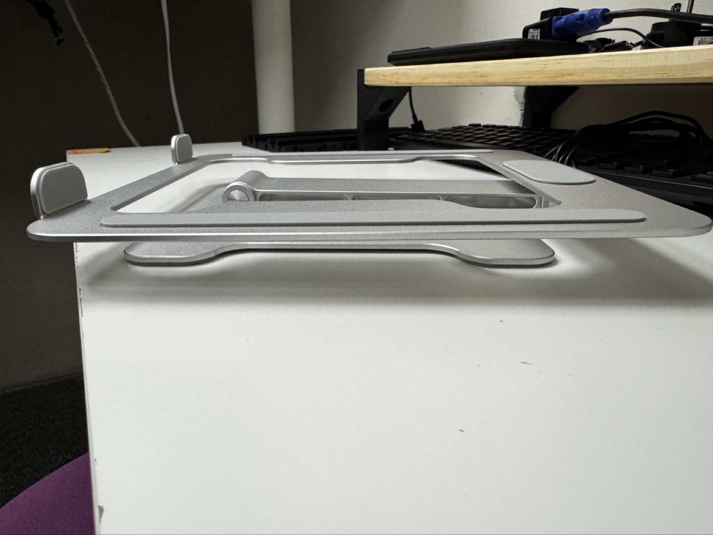 Aluminum Laptop Stand Riser - photo 4
