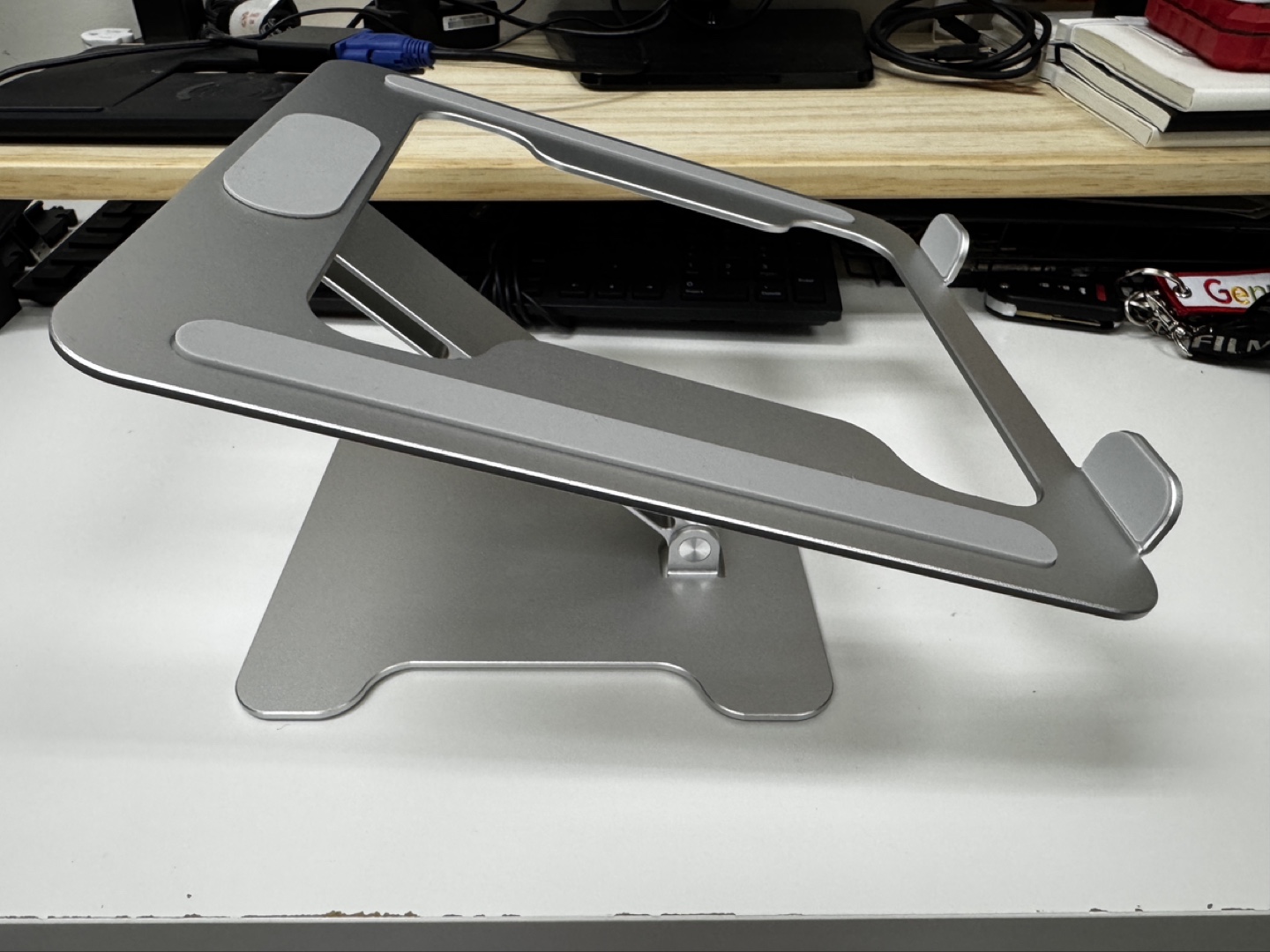 Aluminum Laptop Stand Riser - photo 3