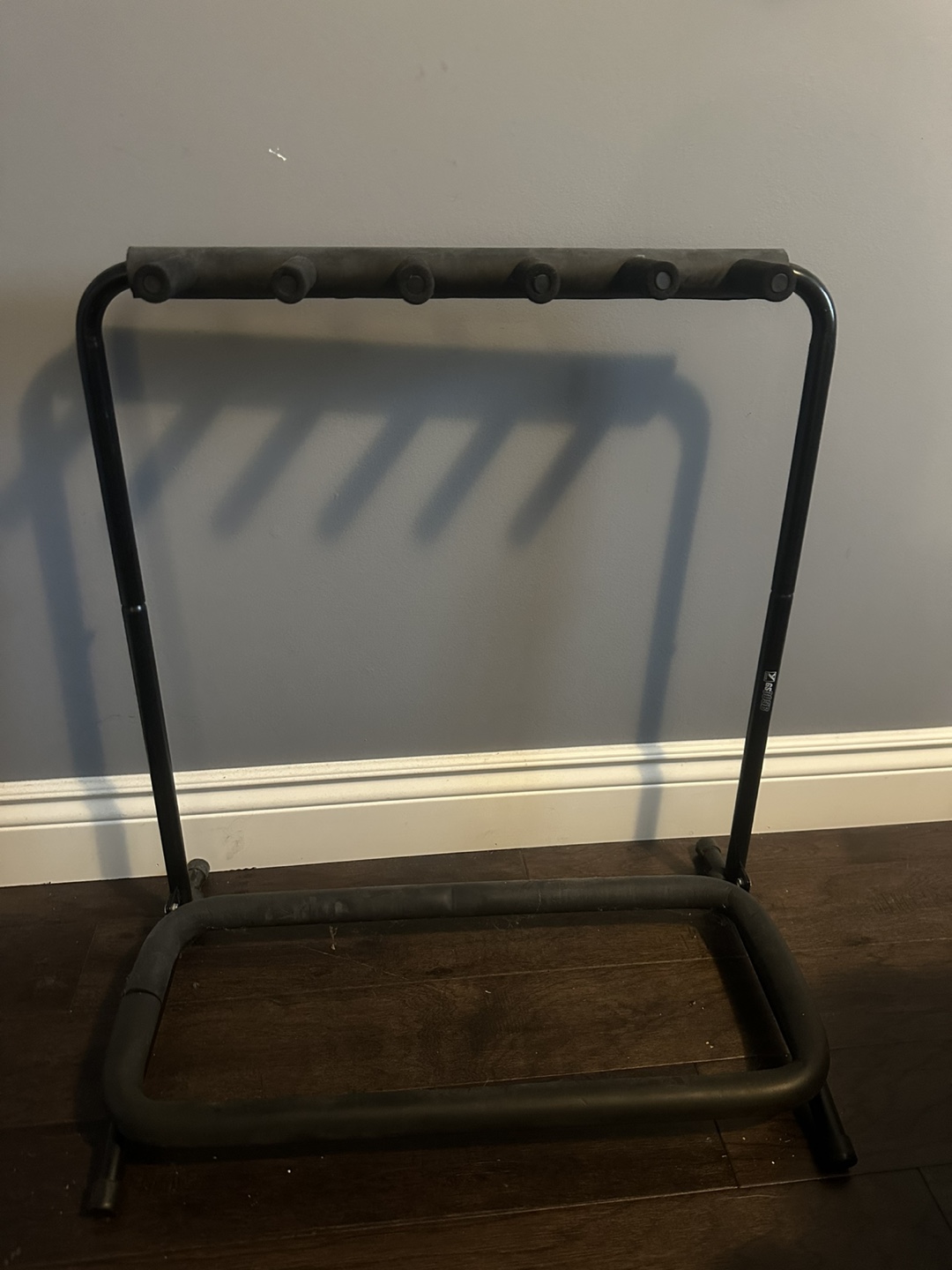 Yorkville GS305b Guitar Stand