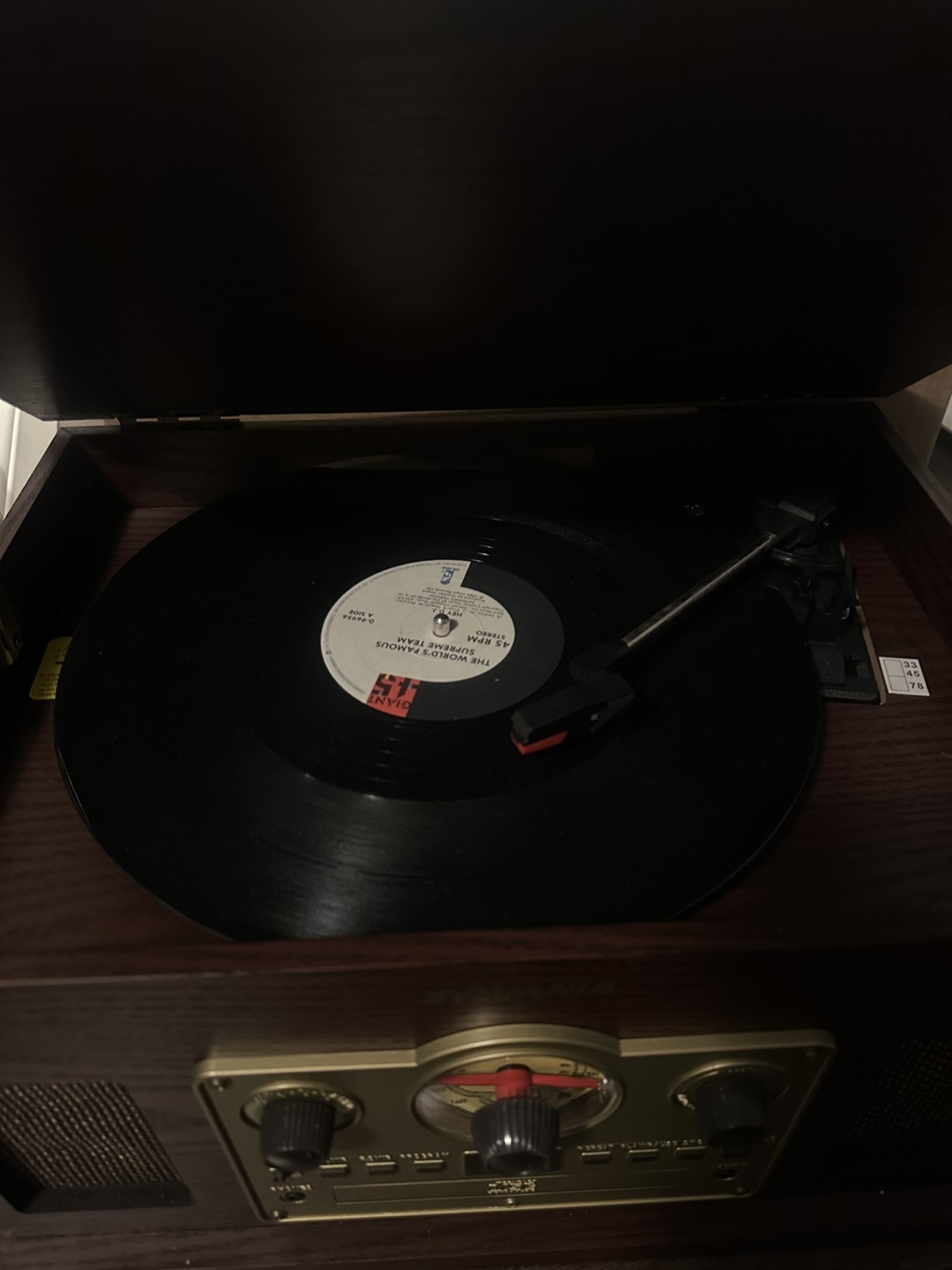 Sylvania Vintage-Style 3-Speed Turntable - photo 5