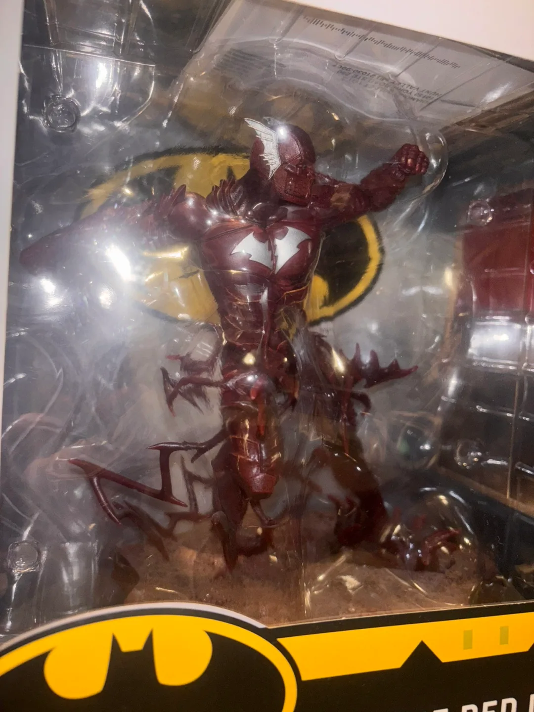 DC Comics Gallery Diorama - The Red Death thumbnail