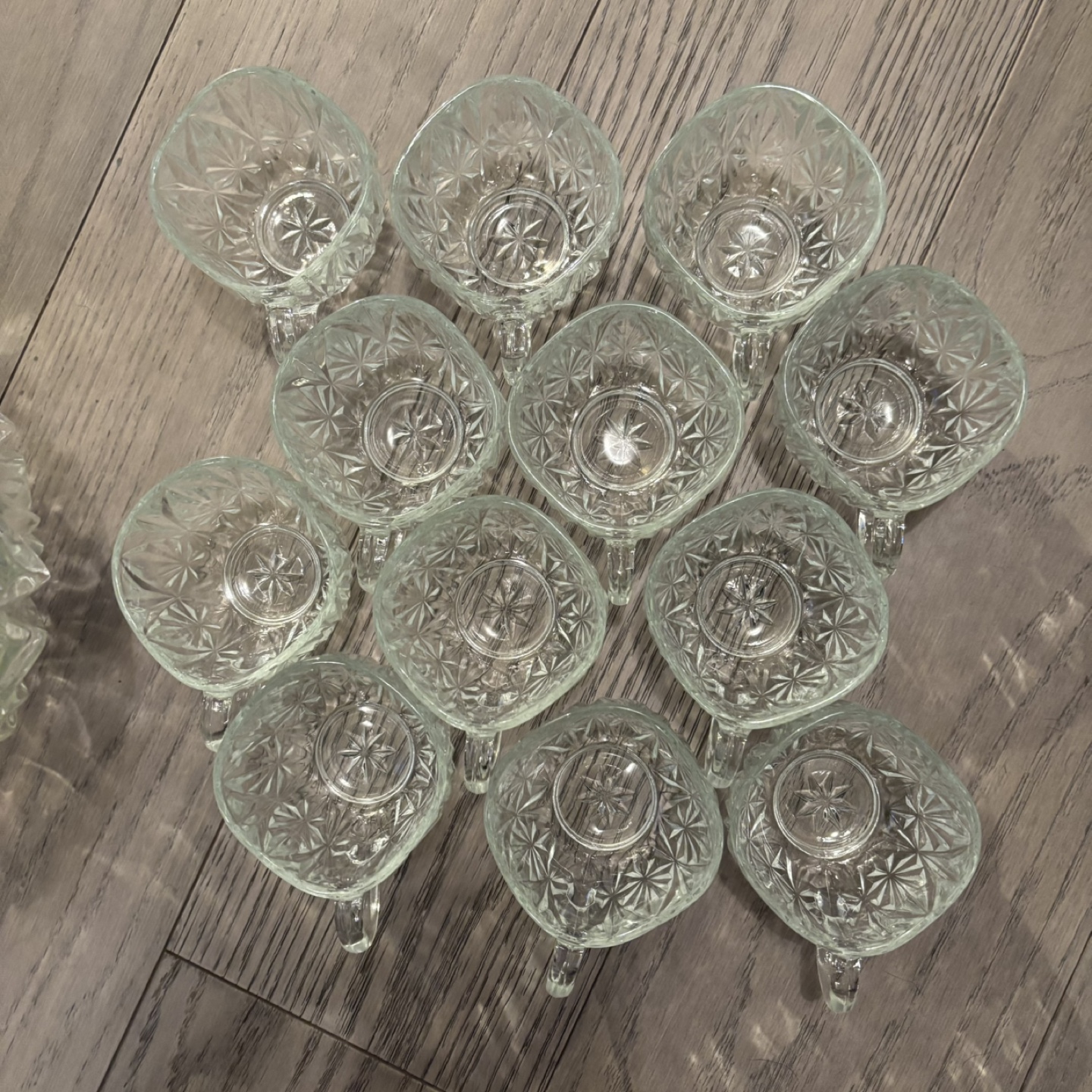 Vintage Punch Bowl and Cups Set - photo 2