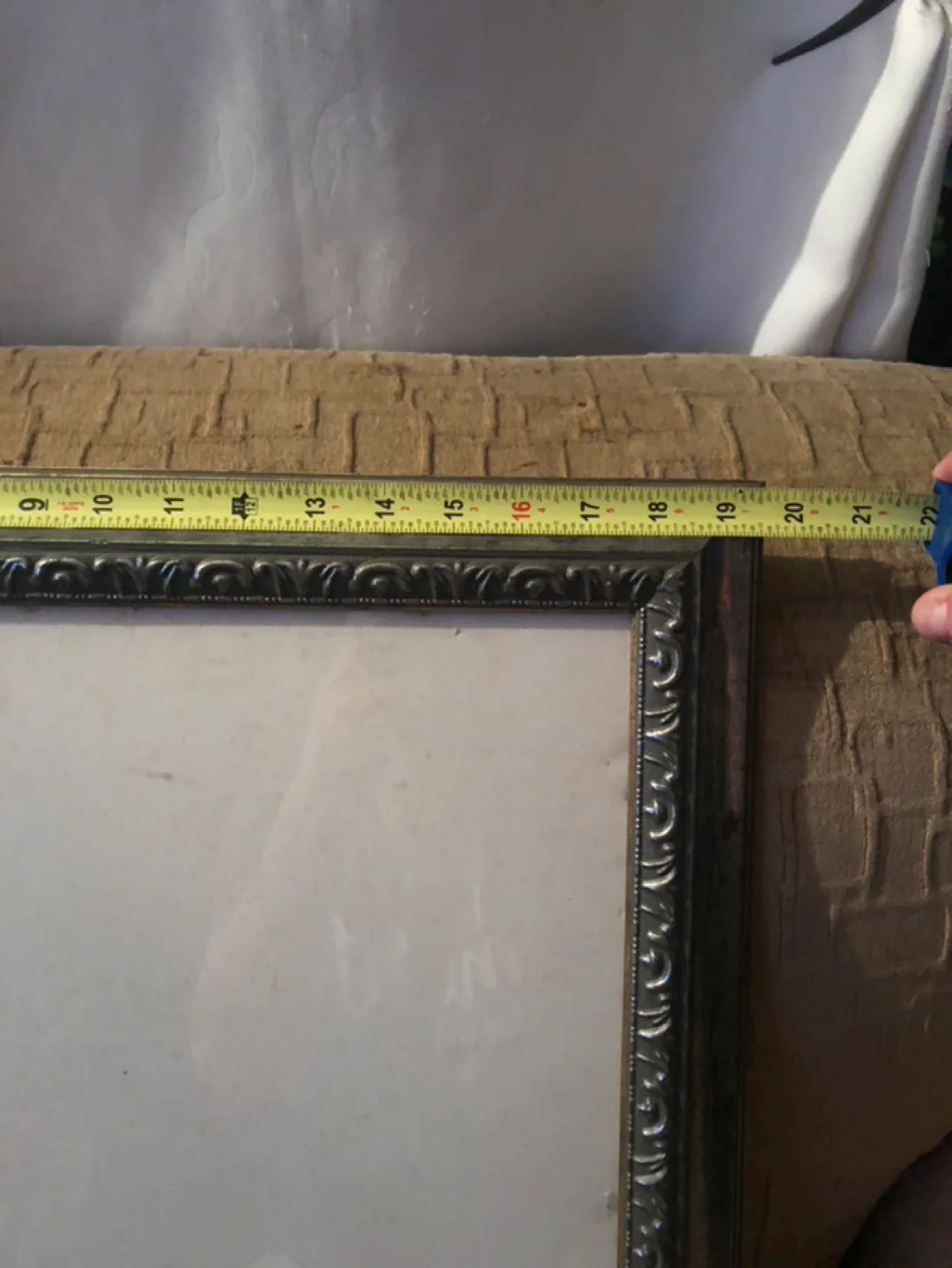 Ornate Silver Picture Frame, 20x24 Inches image indicator(4)